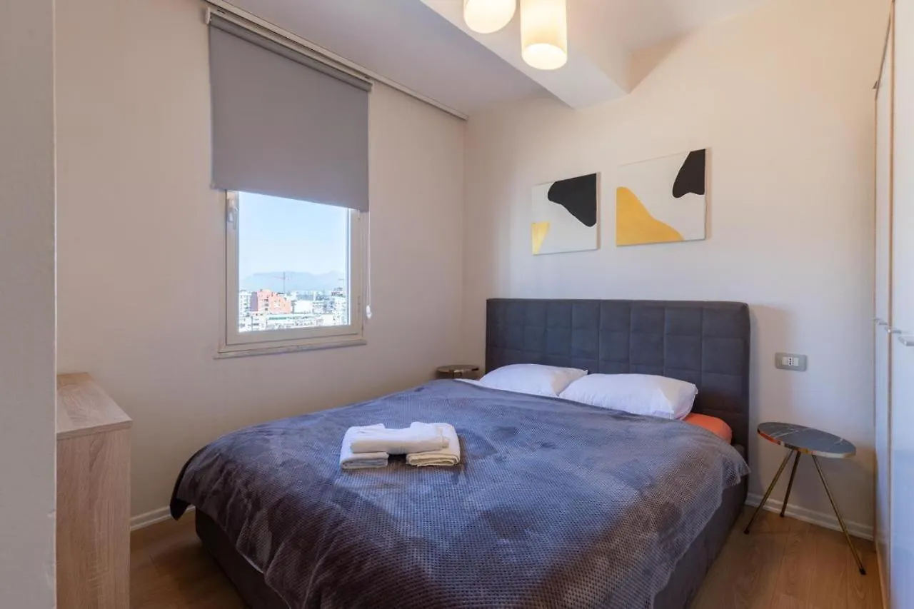 Unique Arlis Apartament تيرانا ألبانيا