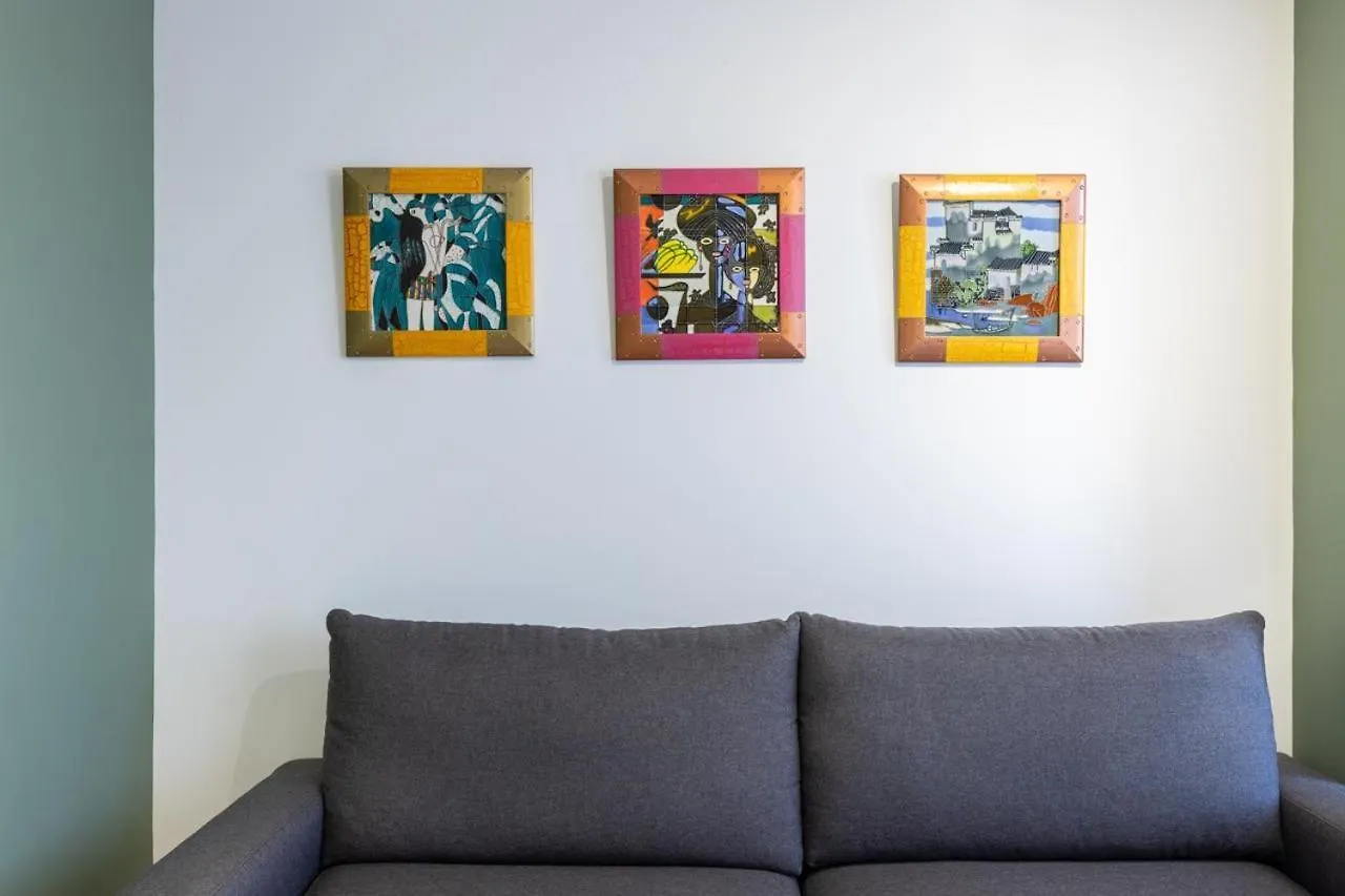 شقة Unique Arlis Apartament تيرانا ألبانيا